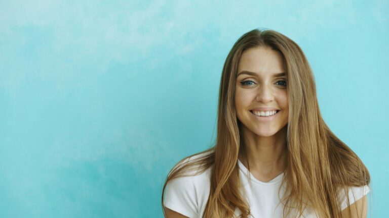 Close-up of a smiling woman's eyes, showing the area treated with Botox for a jelly roll